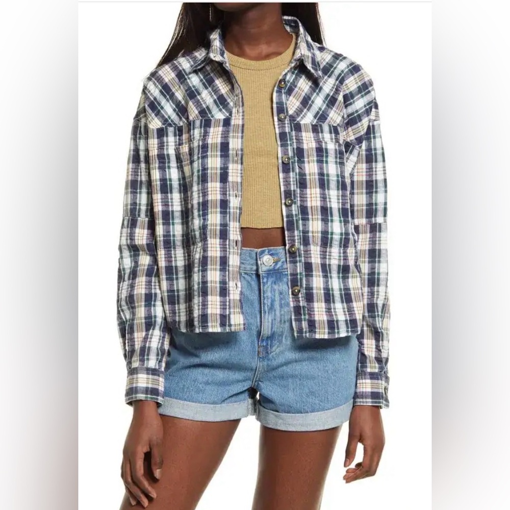 BDG URBAN OUTFITTERS 
Addison Check Button-Up Shirt